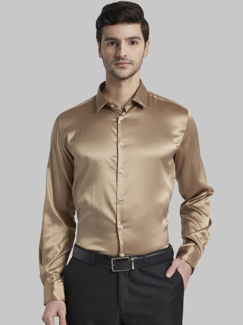 

Parx Men Khaki Regular Fit Solid Casual Shirt