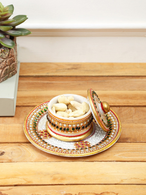 

Aapno Rajasthan White & Gold-Toned Round Marble Plate & Bowl with Lid