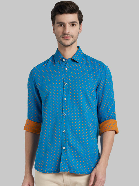 

Parx Men Orange & Blue Regular Fit Printed Casual Shirt