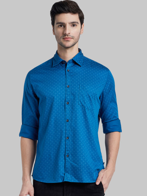 

Parx Men Blue Regular Fit Printed Casual Shirt