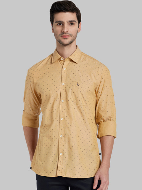 

Parx Men Yellow New Regular Fit Printed Casual Shirt