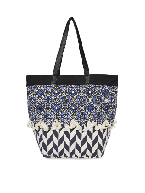 

Pick Pocket Blue & Off-White Printed Shoulder Bag