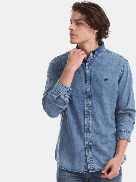 

Aeropostale Men Blue Regular Fit Solid Casual Denim Shirt