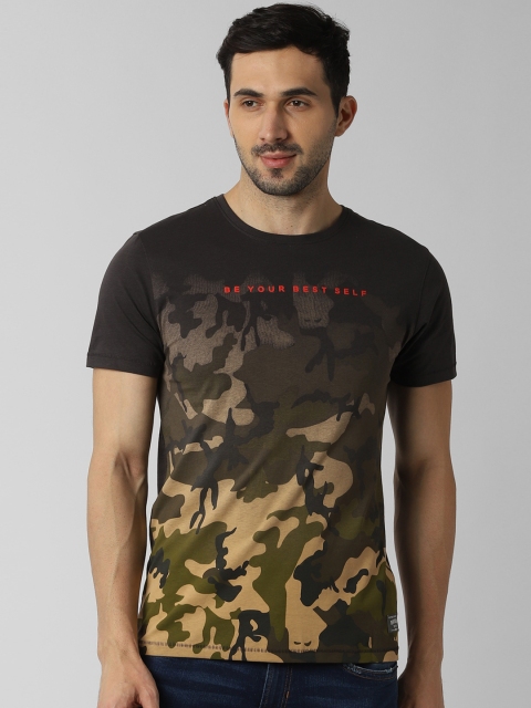 

Peter England Casuals Men Brown Printed Round Neck T-shirt