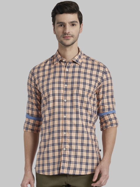 

Parx Men Orange & Navy Blue Regular Fit Checked Casual Shirt