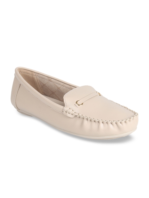 

Flat n Heels Women Beige Loafers