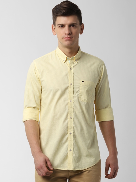 

Peter England Casuals Men Yellow Slim Fit Checked Casual Shirt