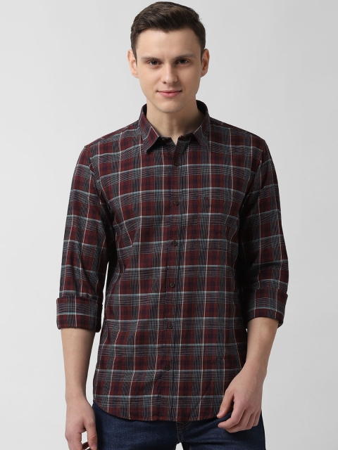 

Peter England Casuals Men Brown & White Slim Fit Checked Casual Shirt