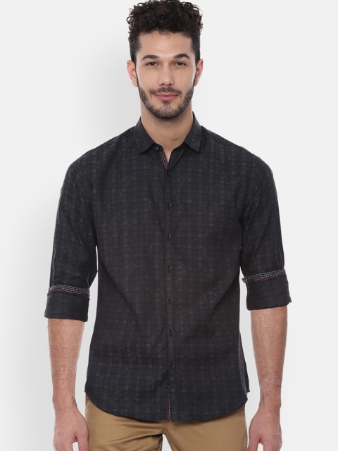 

V Dot Men Black Slim Fit Checked Casual Shirt