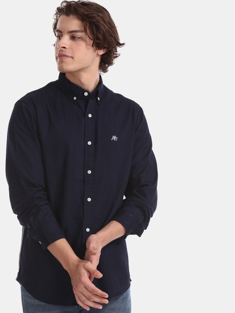

Aeropostale Men Navy Blue Regular Fit Solid Casual Shirt