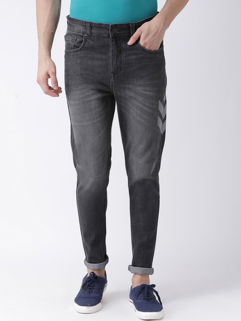

REALM Men Grey Slim Fit Mid-Rise Clean Look Stretchable Jeans