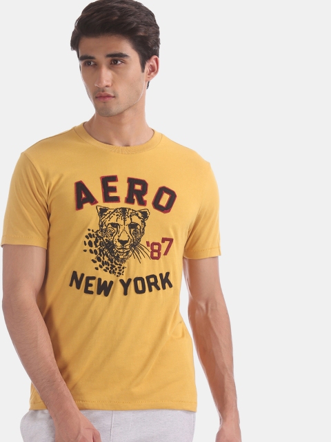 

Aeropostale Men Yellow Self Design Round Neck T-shirt