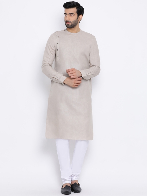 

NAMASKAR Men Silver-Coloured & White Solid Kurta with Churidar