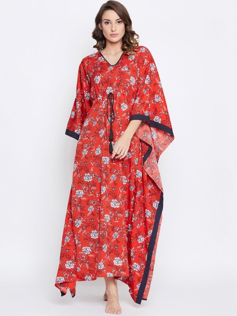 

The Kaftan Company Red & White Printed Nightdress