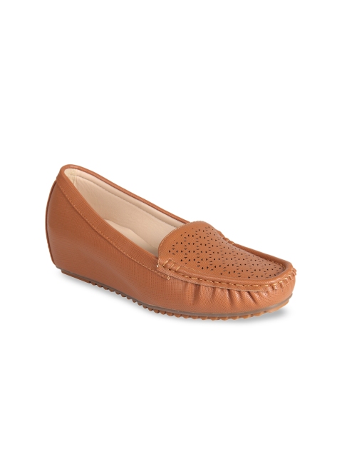 

Flat n Heels Women Tan Brown Loafers