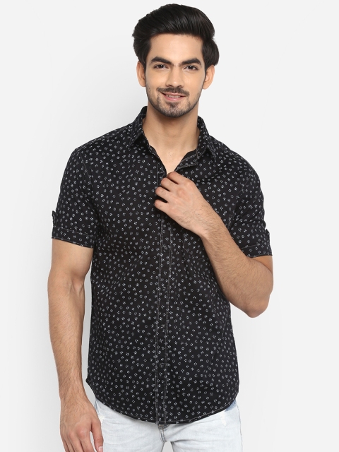 

Mufti Men Black & White Printed Slim Fit Casual Shirt