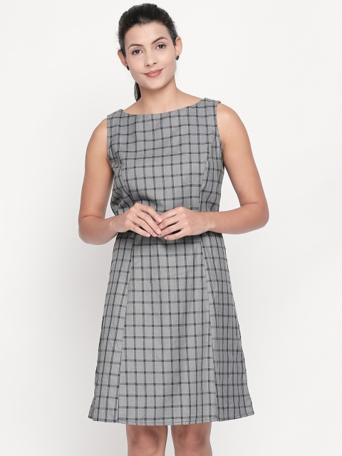 

Annabelle by Pantaloons Women Checked Grey Fit and Flare Dress
