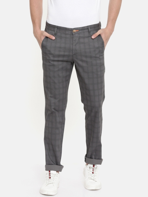 

IMYOUNG Men Charcoal & Grey Slim Fit Checked Regular Trousers