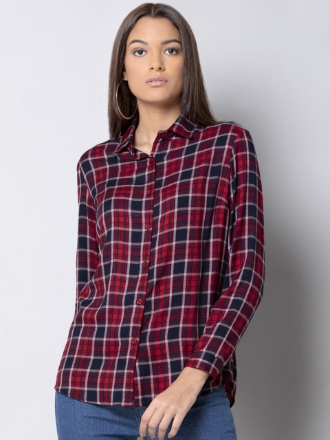 

FabAlley Women Red & Navy Blue Regular Fit Checked Casual Shirt