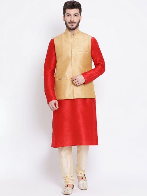 

NAMASKAR Men Gold-Toned & Red Solid Kurta with Churidar