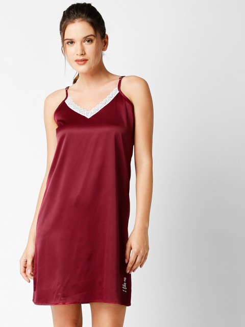 

I like me Maroon Solid Nightdress