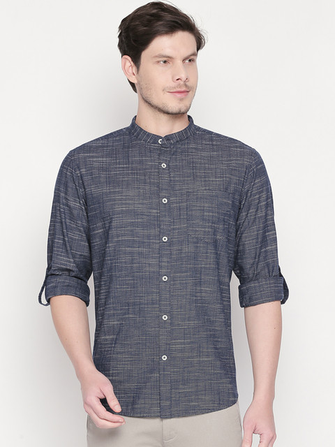 

BYFORD by Pantaloons Men Navy Blue & White Slim Fit Striped Casual Shirt