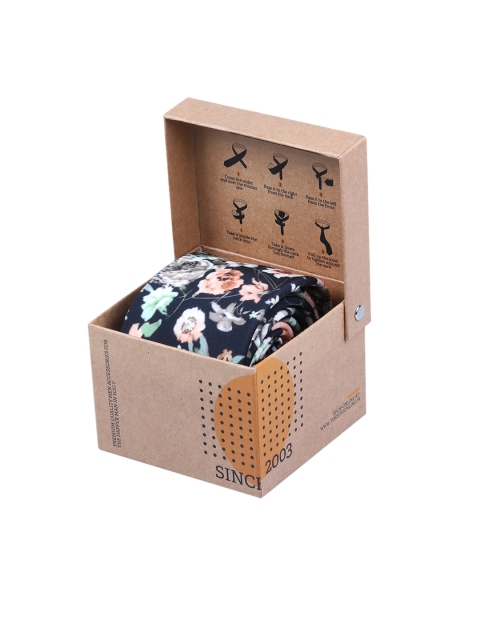 

Tossido Men Black Printed Broad Tie