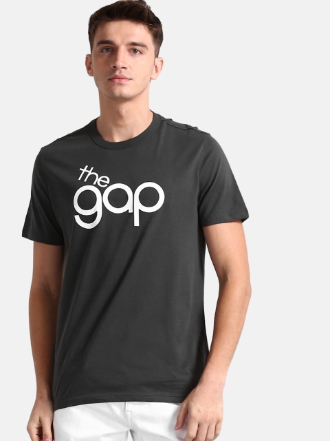 

GAP Men Grey Printed Round Neck T-shirt