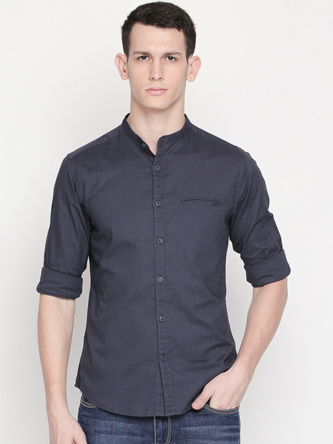 

BYFORD by Pantaloons Men Navy Blue Slim Fit Solid Casual Shirt