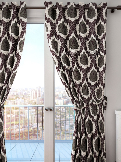 

HOUZZCODE Beige & Burgundy Single Room Darkening Curtain