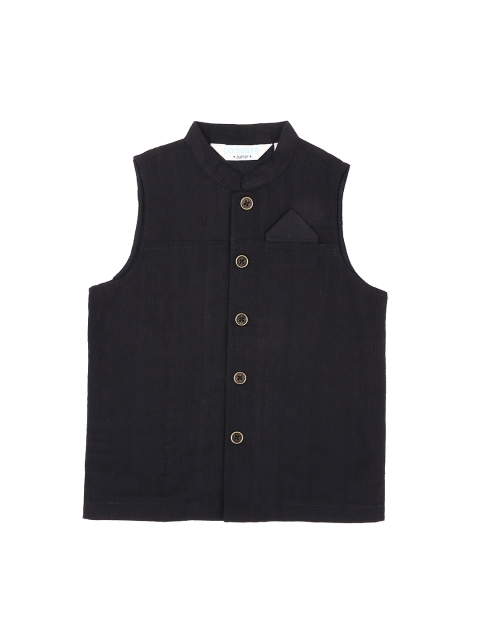 

Pantaloons Junior Boys Black Solid Waistcoat
