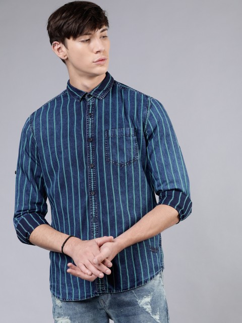 

Ecko Unltd Men Teal Blue Slim Fit Striped Casual Shirt
