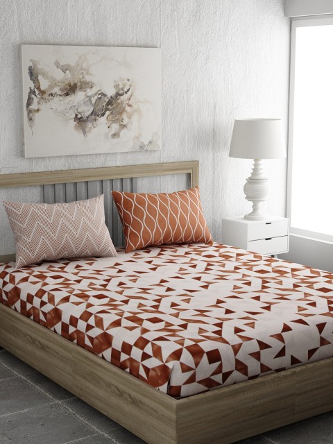 

EverHOME Brown & White Geometric 144 TC Cotton 1 Queen Bedsheet with 2 Pillow Covers