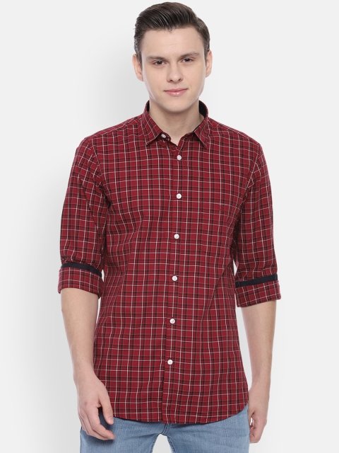 

Van Heusen Sport Men Maroon Slim Fit Checked Casual Shirt