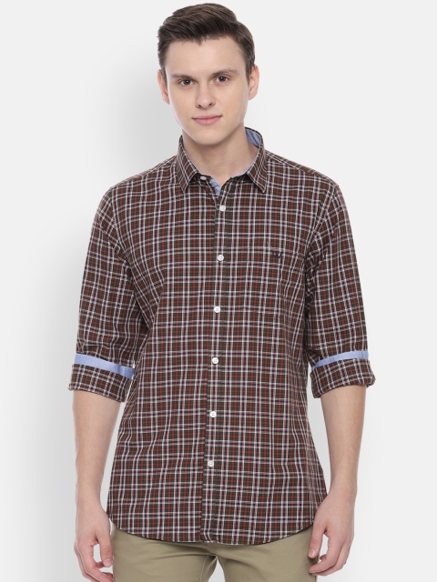

Van Heusen Sport Men Brown Slim Fit Checked Casual Shirt