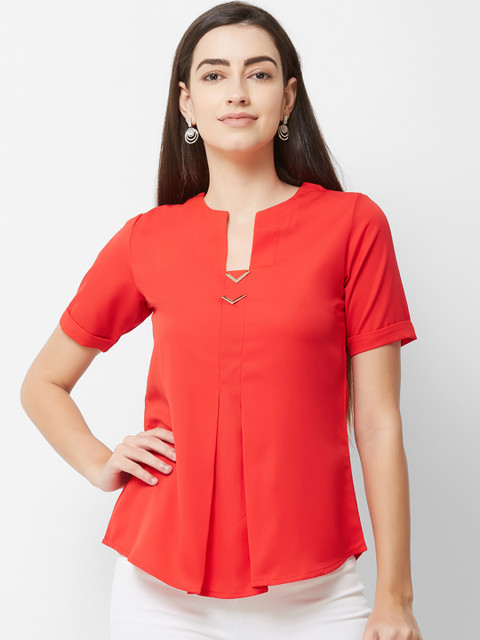 

Soie Women Red Solid Top