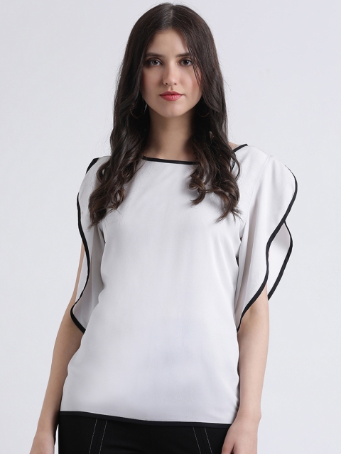 

AkaAyu Women White Solid Top