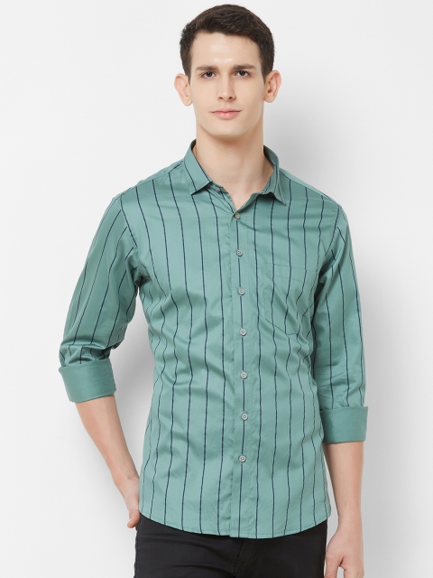 

EVOQ Men Green & Navy Blue Regular Fit Striped Casual Shirt