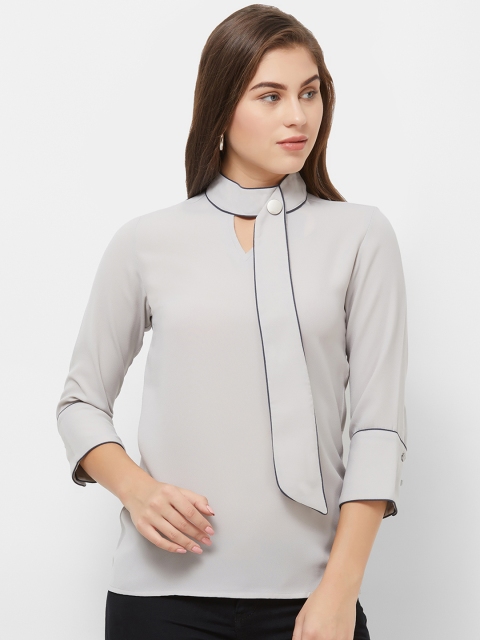 

Soie Women Grey Solid Top