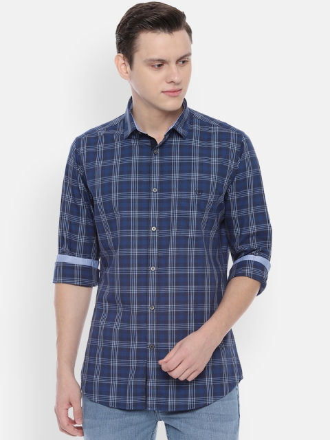 

Van Heusen Sport Men Blue Slim Fit Checked Casual Shirt