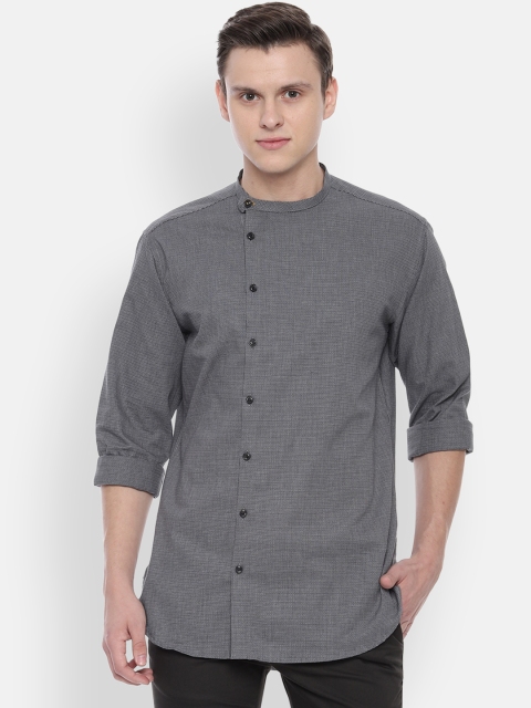 

V Dot Men Grey & Black Slim Fit Self Design Casual Shirt