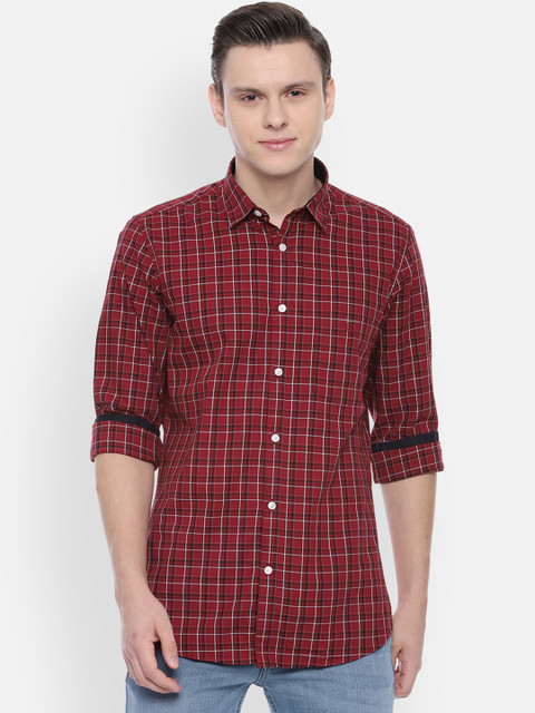 

Van Heusen Sport Men Maroon Slim Fit Checked Casual Shirt