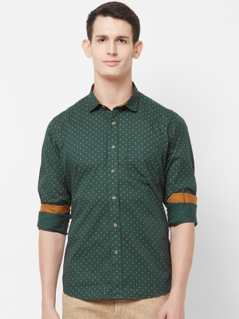 

EVOQ Men Green & Brown Regular Fit Printed Casual Shirt