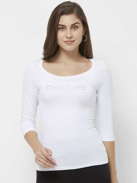 

bebe Women White Printed Scoop Neck T-shirt