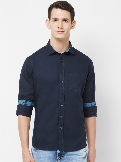 

EVOQ Men Navy Blue Regular Fit Solid Casual Shirt
