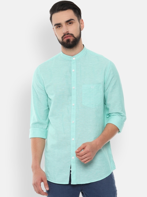 

Van Heusen Sport Men Green Slim Fit Solid Casual Shirt