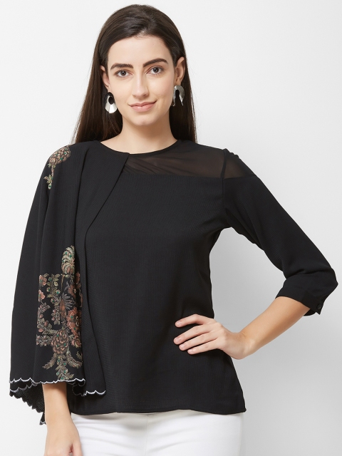

Soie Women Black Printed Top