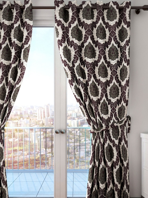 

HOUZZCODE Beige & Burgundy Single Room Darkening Curtain