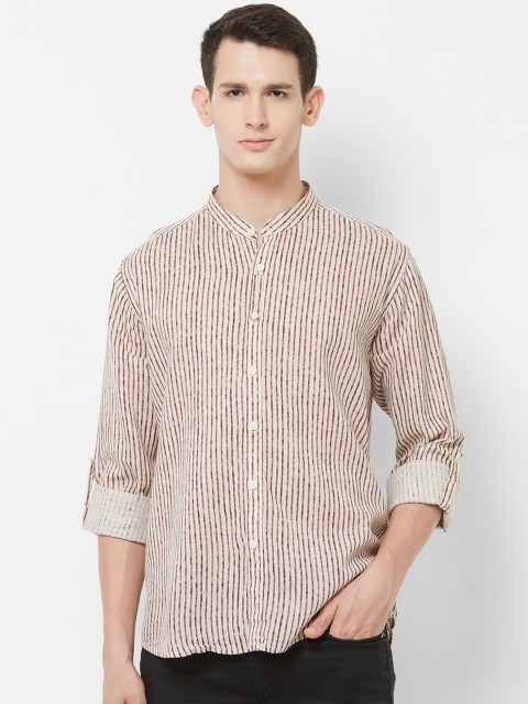

EVOQ Men White Regular Fit Striped Casual Shirt