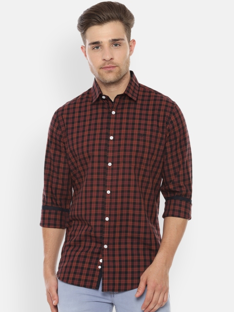 

Van Heusen Sport Men Brown & Black Slim Fit Checked Casual Shirt
